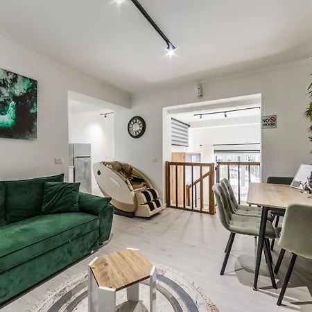 Luxe 1 By Pikhost Apartmán