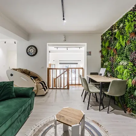 Luxe 1 By Pikhost Apartmán *